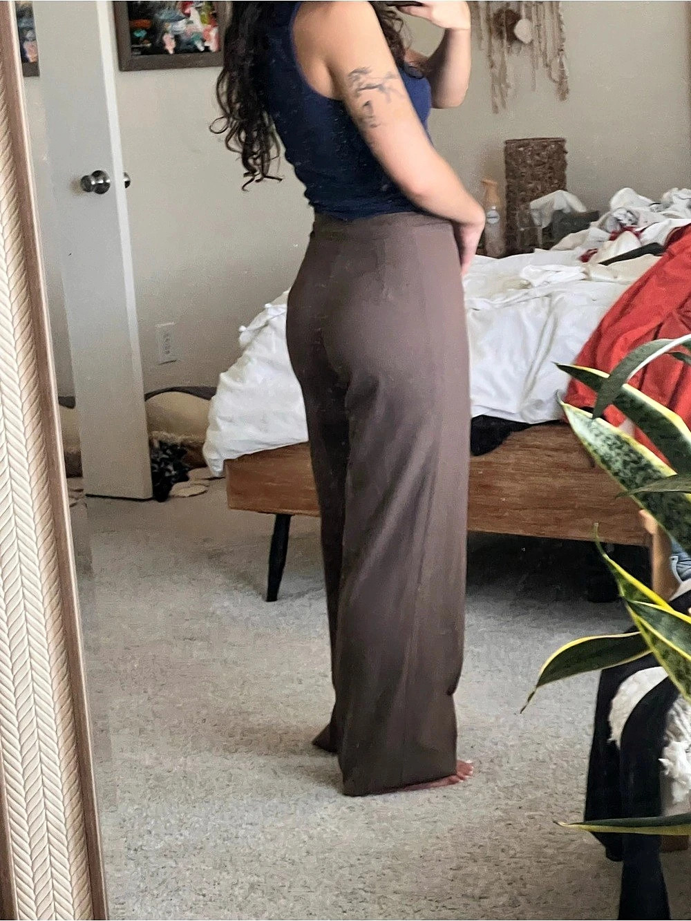 Levi's Women's Wide Leg Pants in Brown - Picture 2 of 3